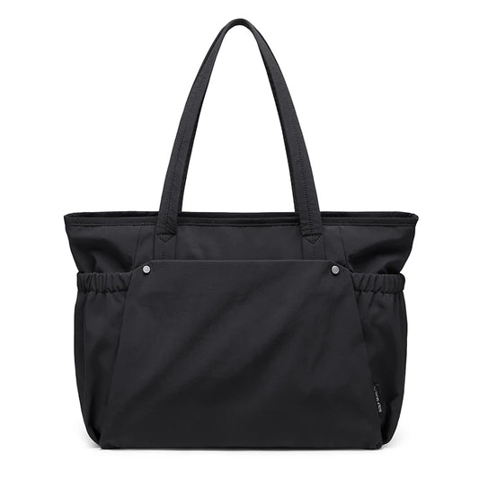 Le Tote Léonie — Charme Moderne