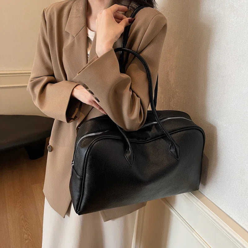 Le Cuir Édition Séville — Allure sobre