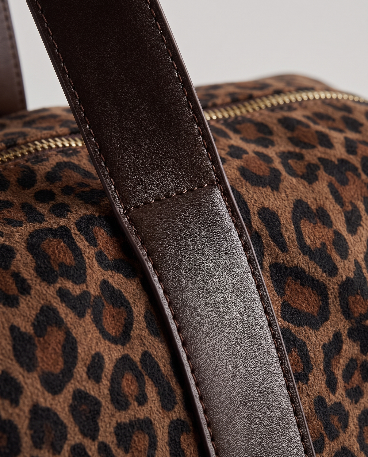 Le Cabas Suédine — Casual Chic